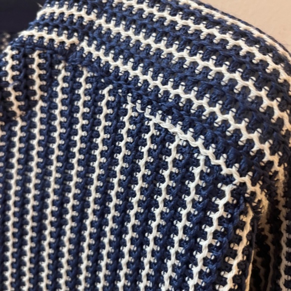 NIC + ZOE Zig Zag Blues Size L Top Lightweight Sweater Womens Blue White - Picture 7 of 14